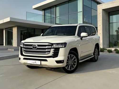 Toyota Land Cruiser GXR 3.5L TOYOTA LAND CRUISER GXR TWIN TURBO | 3.5L V6 – 409 BHP | 2025 | GCC SPECS | AED 4,960 PER M