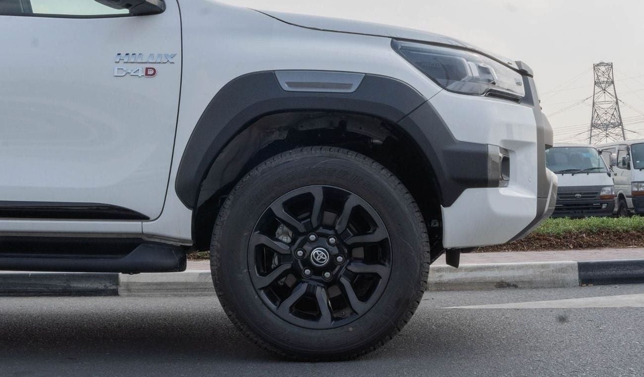 Toyota Hilux 2025 Toyota Hilux Adventure 2.8L Diesel AT (White)