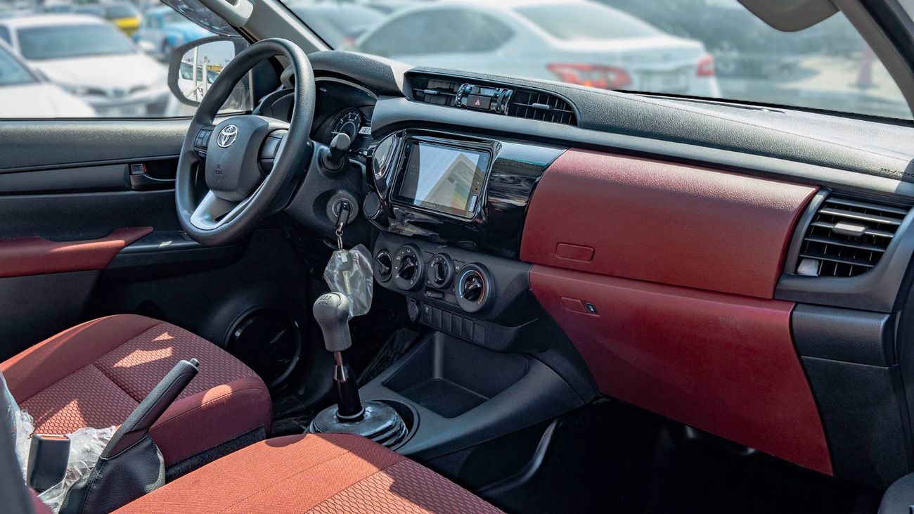 تويوتا هيلوكس 