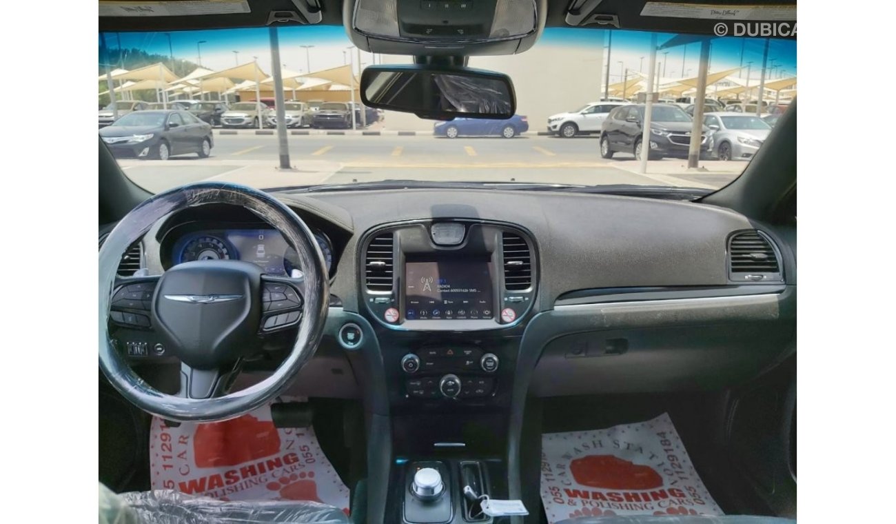 Chrysler 300s Very Clean Car