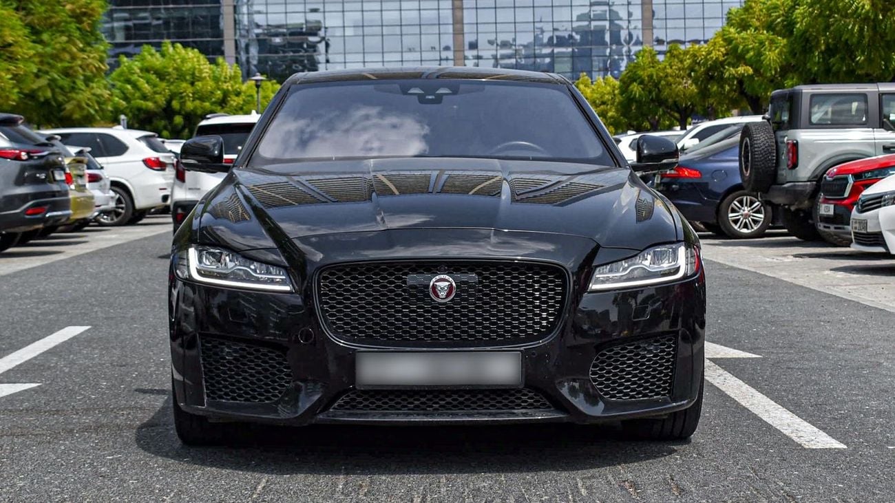Jaguar XF