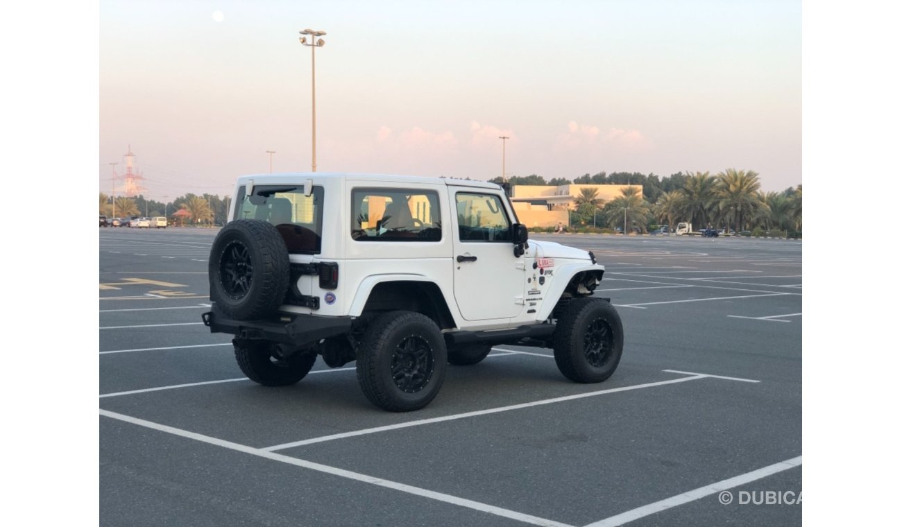 Jeep Wrangler Sport MODEL 2016  original paint GCC car perfect condition inside and outside full option one  owner