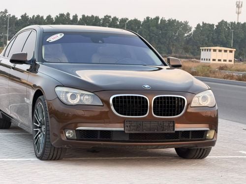 بي أم دبليو 750Li إكسكلوسيف تشغيل بالبصمة ودخول ذكي