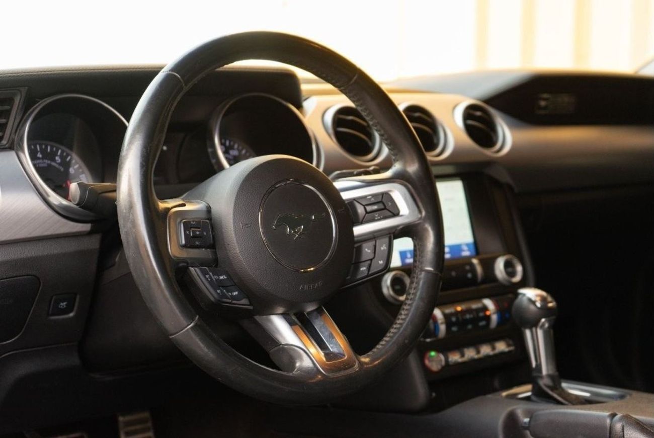 فورد موستانج ايكوبوست بريميوم 2.3L EXCELLENT CONDITION