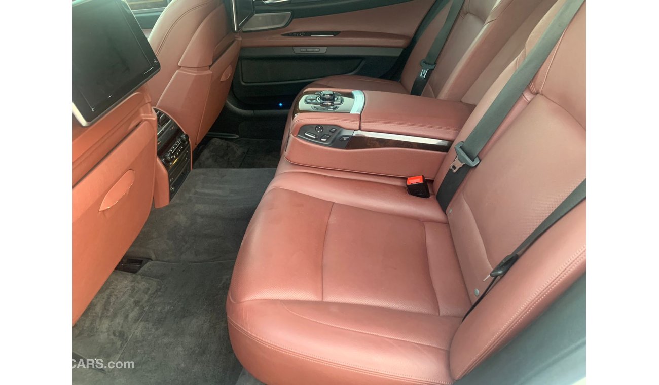 بي أم دبليو 750 BMW 750Li_2013_Excellent_Condihion