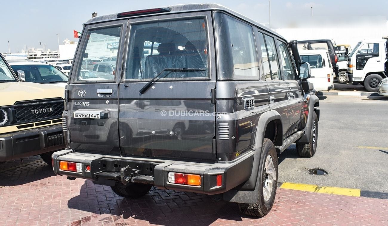 Toyota Land Cruiser 70