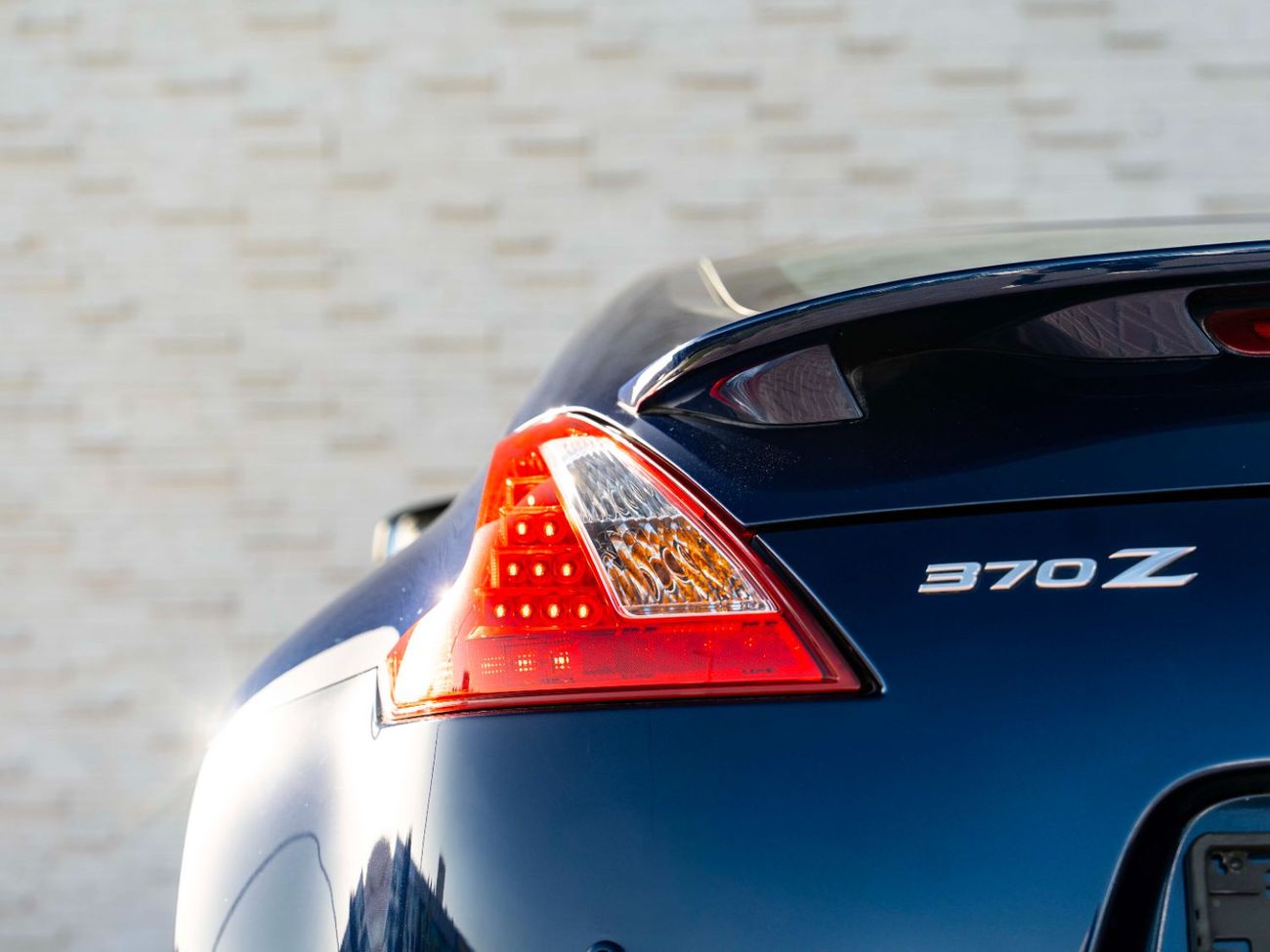 Nissan 370Z Std 3.7L (324 HP) Coupe