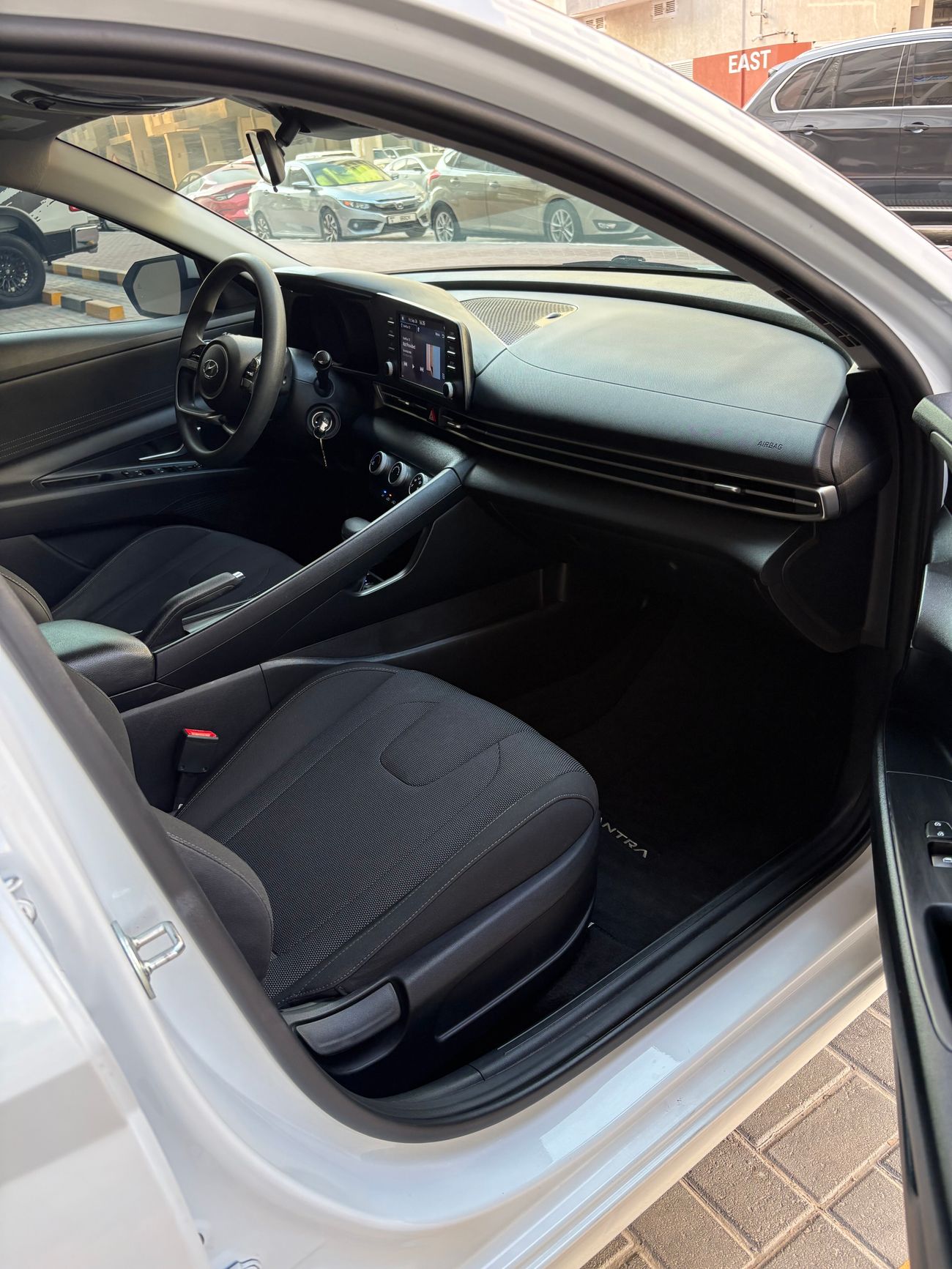 هيونداي إلانترا