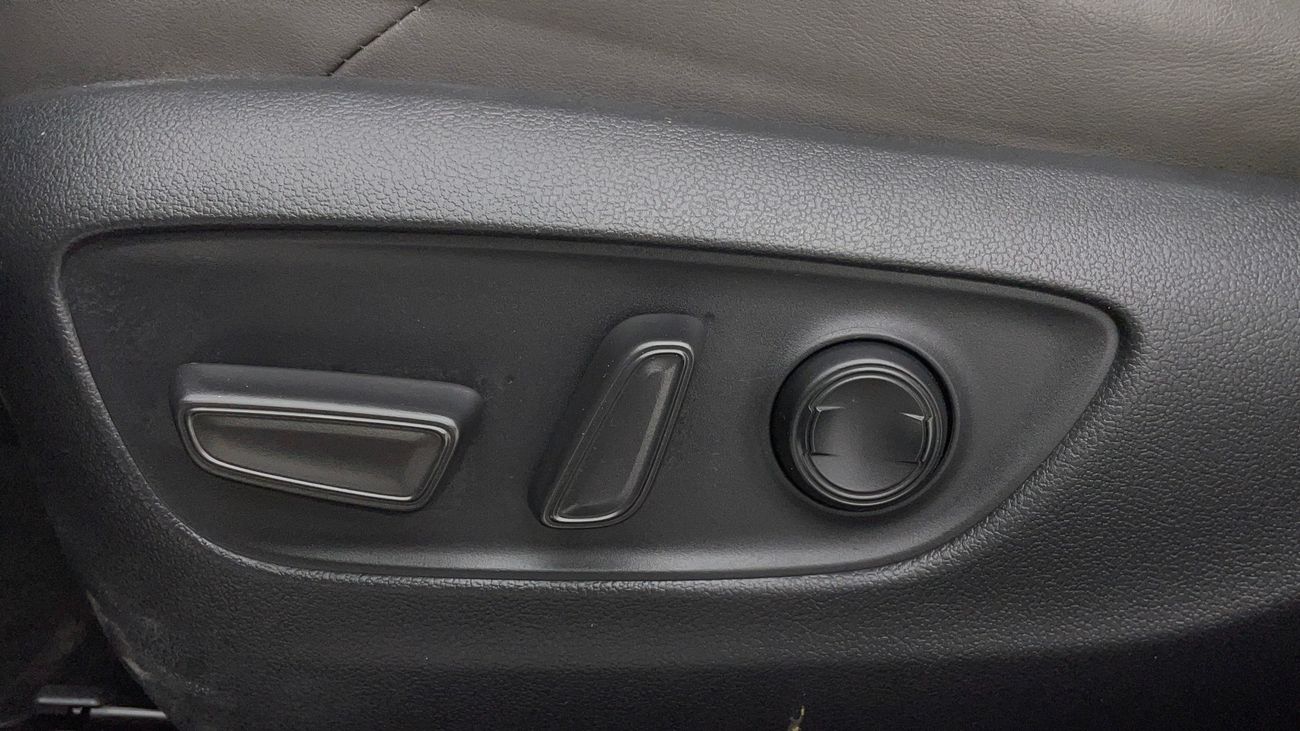 Toyota RAV4 ADVENTURE 2.5 | Zero Down Payment | Home Test Drive