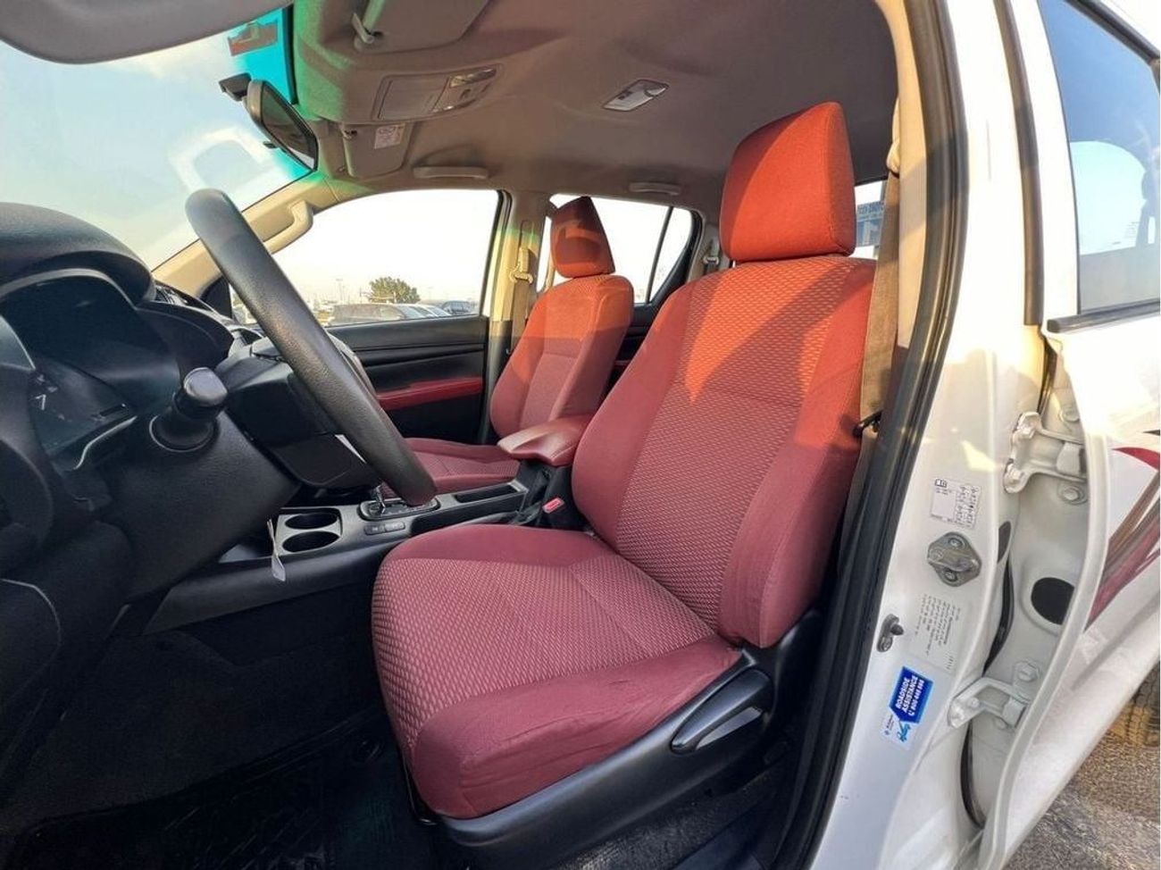 Toyota Hilux 2021 TOYOTA HILUX 2.7L - 4X4 - 4Wheel Drive - Accident Free - Clean Car - with Good Condition