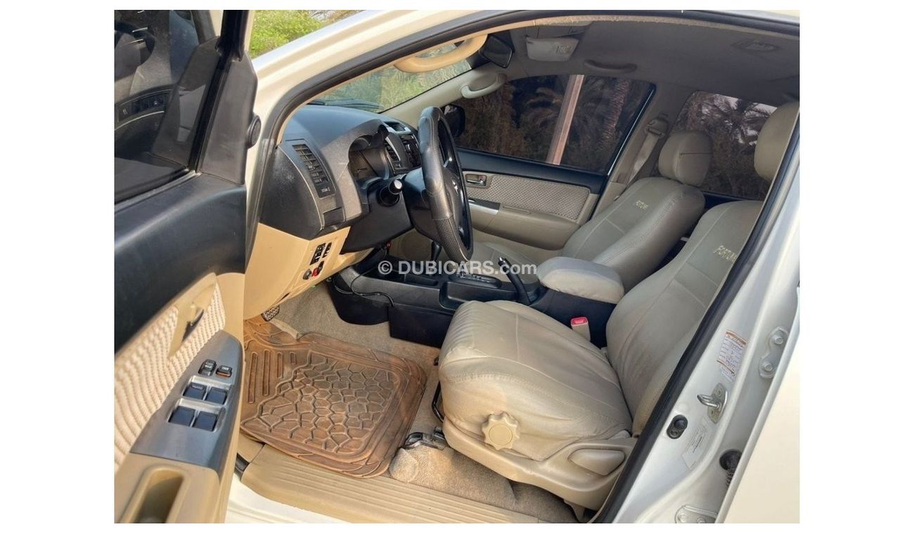 Toyota Fortuner EXR TOYOTA FORTUNER  (GCC  _ SPEC) - mobile 2015 - VERY GOOD CONDITION