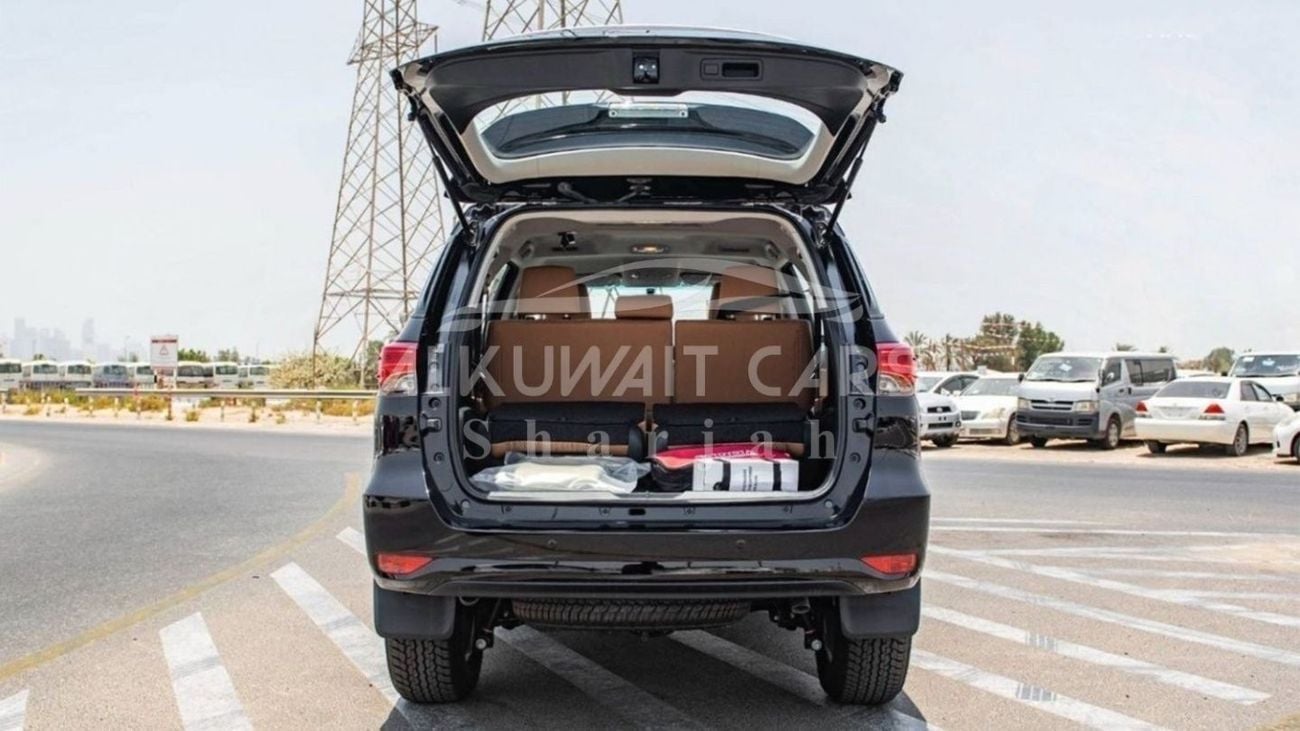 تويوتا فورتونر Toyota Fortuner 2.7L Petrol 4V MY2023