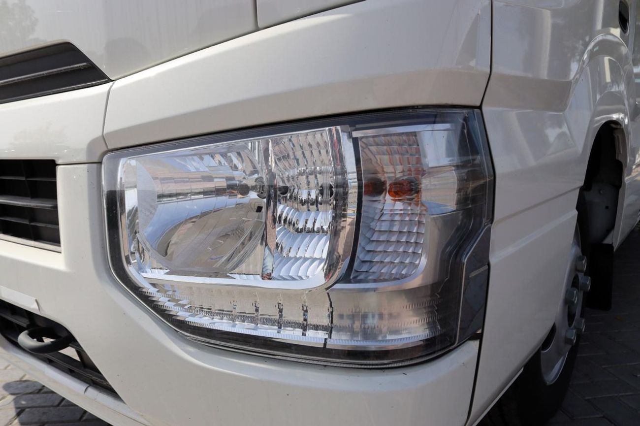 Toyota Coaster Toyota Coaster 4.2L MT 2025 30 Seats Diesel (Export Only)
