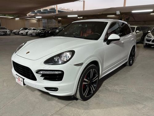 Porsche Cayenne TURBO S PORSCHE CAYENNE TURBO S 2014 | FULL SERVICE HISTORY | TWO KEYS | FULLY LOADED