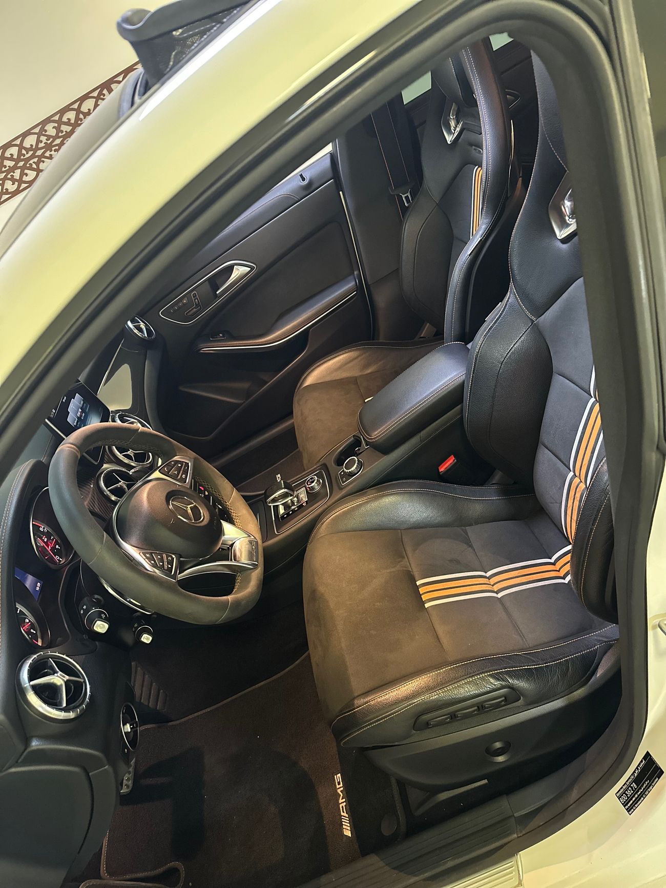 Mercedes-Benz CLA 45 AMG Std 2.0L ( CYL)