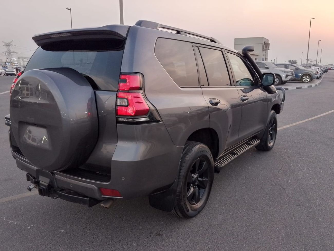 Toyota Prado Toyota prado 2021 2.8 Diesel engine Colour Grey push start Transmission Automatic Interior.Black Sun