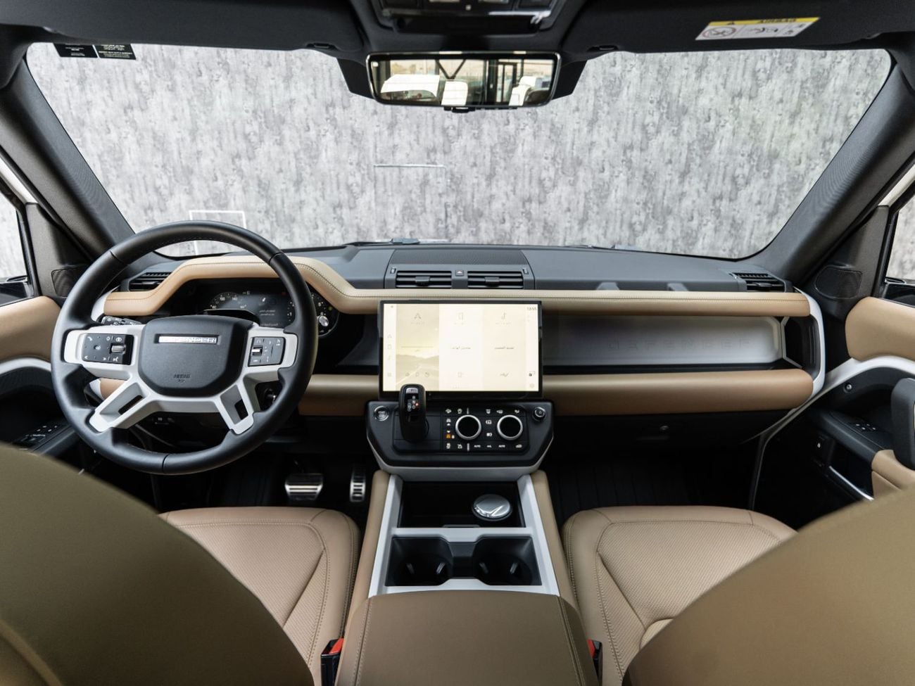 Land Rover Defender 110 X-DYNAMIC HSE P400 BUY NOW, PAY LATER | THE BLACKLINE STANDARD | 2030 Land Rover Warranty + Service, Low KMs, GCC