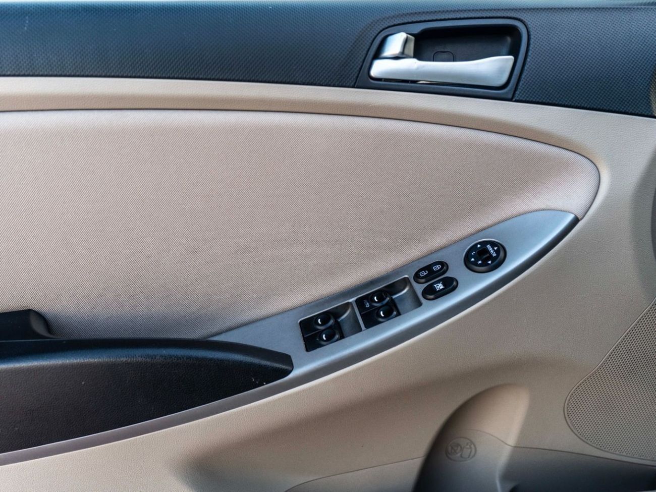 هيونداي أكسنت Base 1.6L (123 HP)