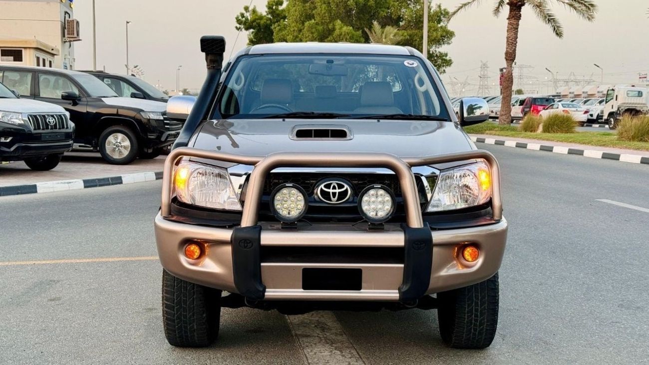 Toyota Hilux DOUBLE CABIN | RHD | MANUAL TRANSMISSION | 3.0L DIESEL ENGINE | 2009