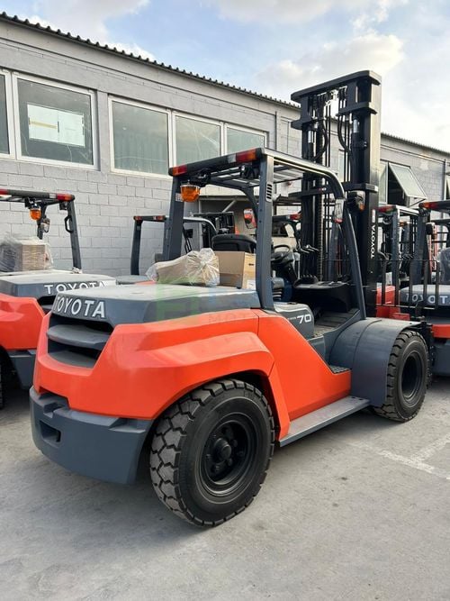 Toyota Fork lift TOYOTA 8FD70N 7.0 TON DSL V 4.5Mtr SS FP SBIS FL 1820 MY-2026