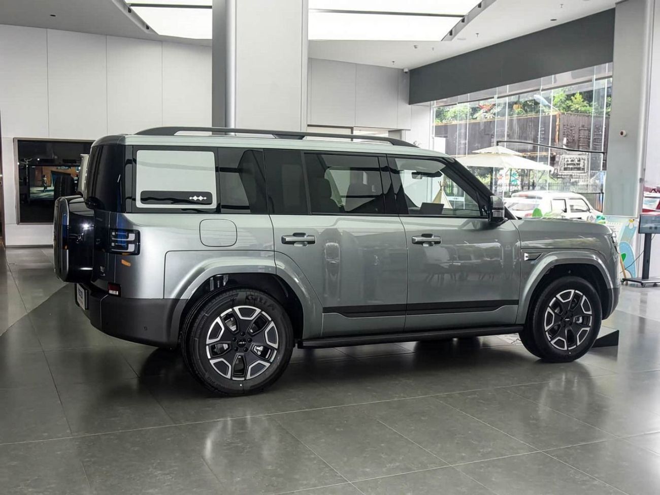 بي واي دي ليوبارد تيتانيوم 7 135KM DM-i 2WD PRO EDITION | 2025 | Coming Soon - for Pre-Booking min. 20% Downpayment