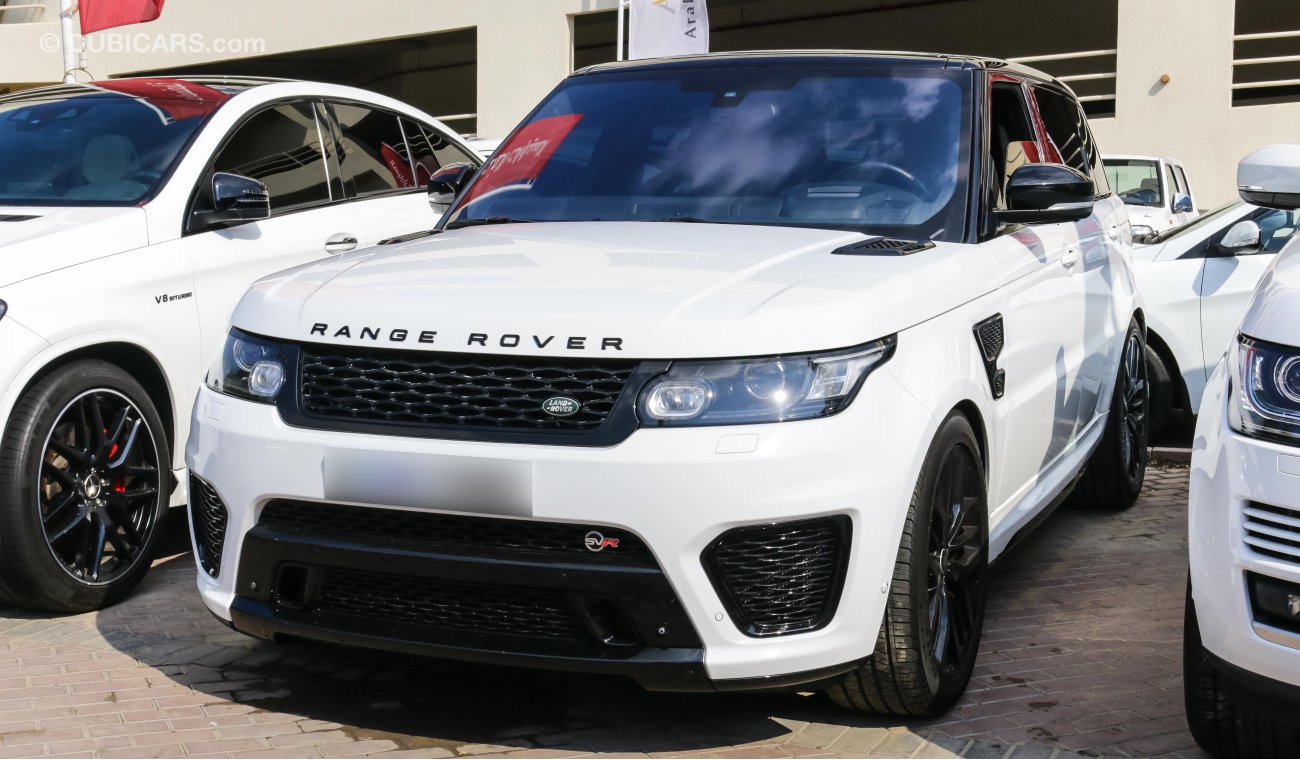 Land Rover Range Rover Sport SVR