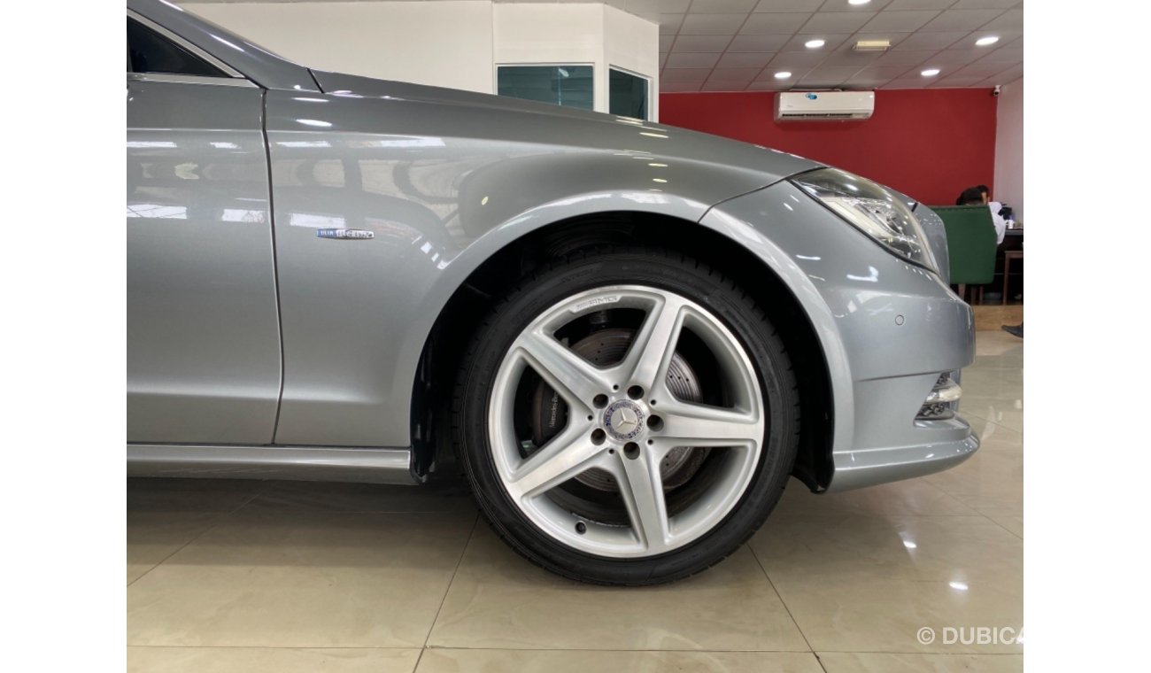 Mercedes-Benz CLS 350 V6 Excellent Condition 2012