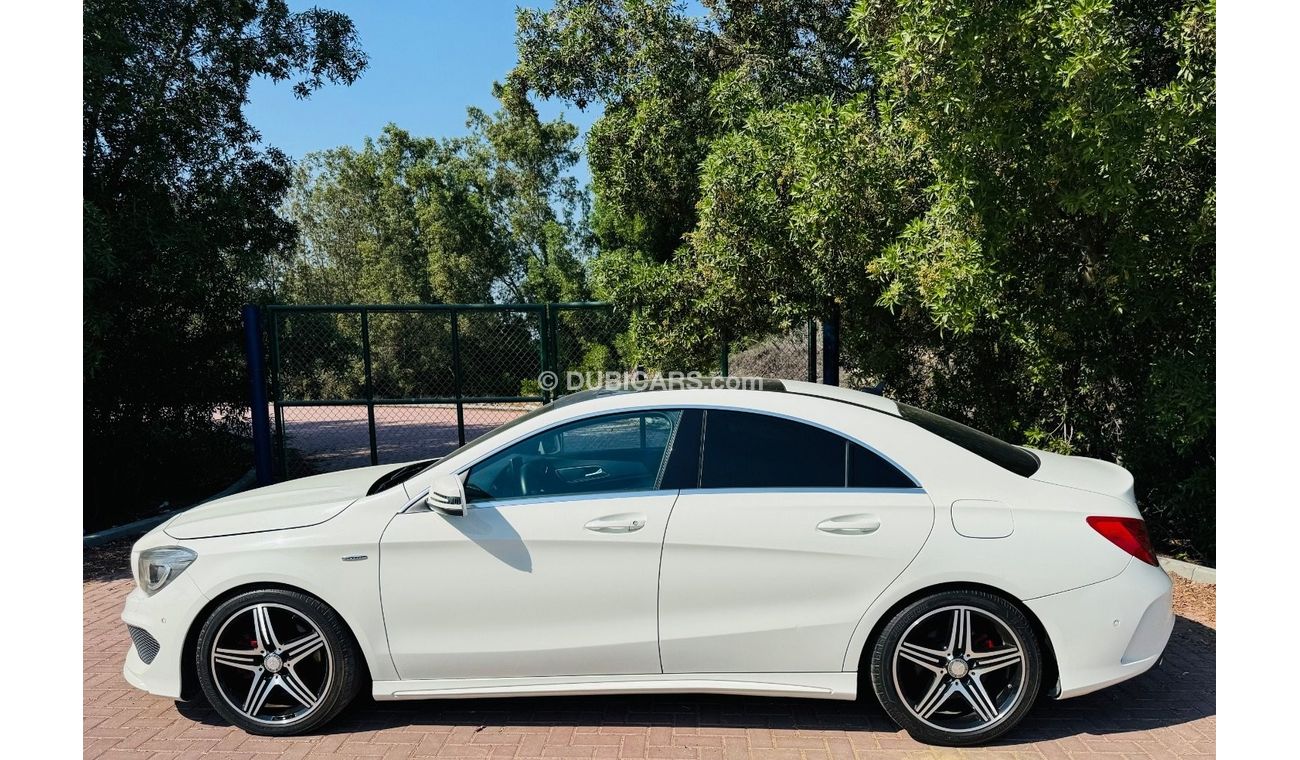 Mercedes-Benz CLA 250 Sport GCC ..One Year Warranty..Perfect Condition .. 2L .. AMG .