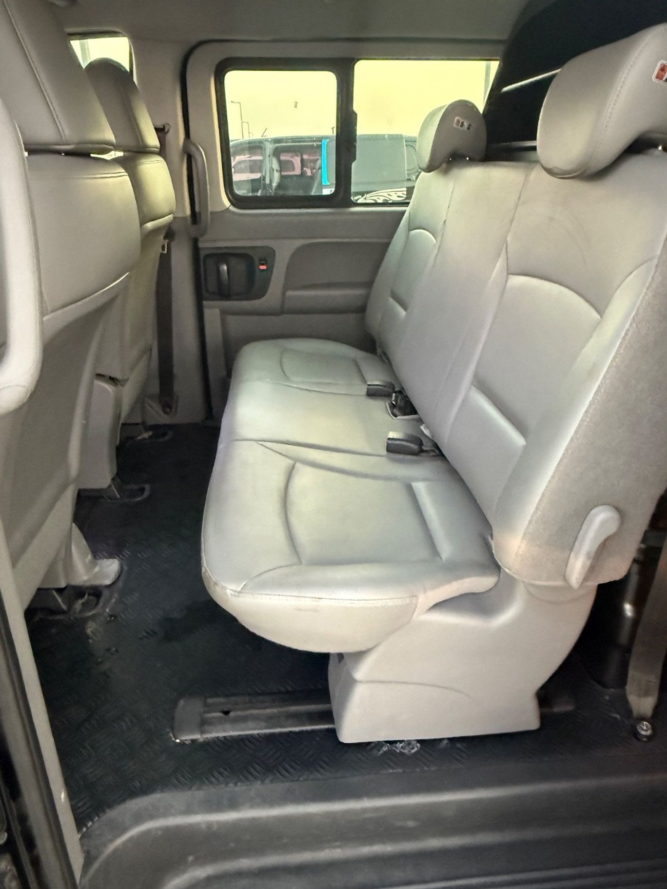 هيونداي H-1 سياره بحاله الوكاله