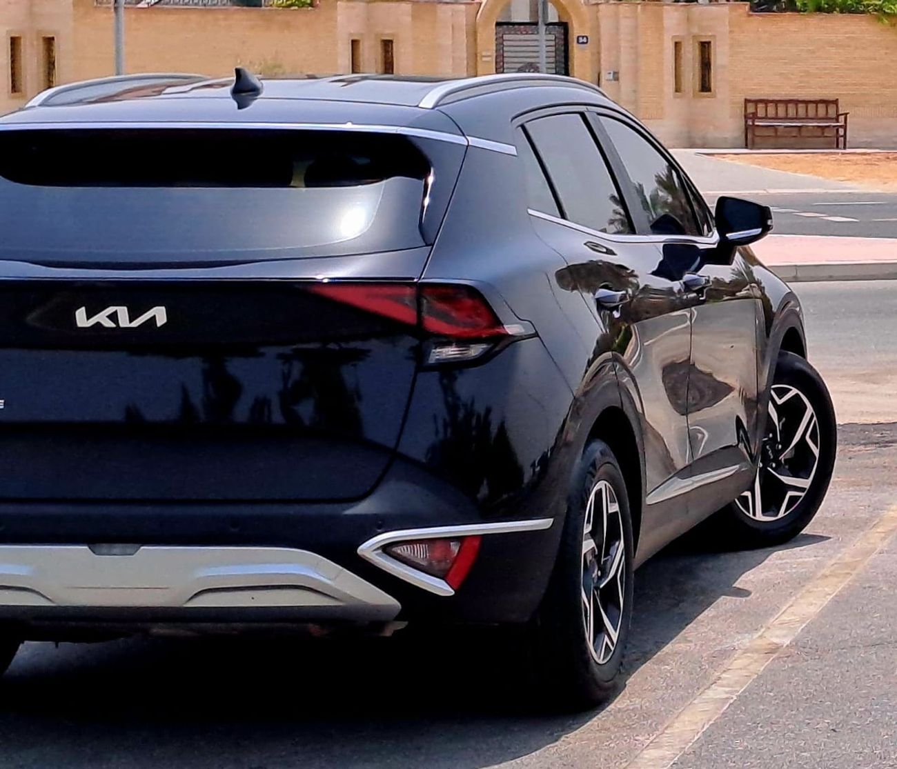 كيا سبورتيج LX 2.0L