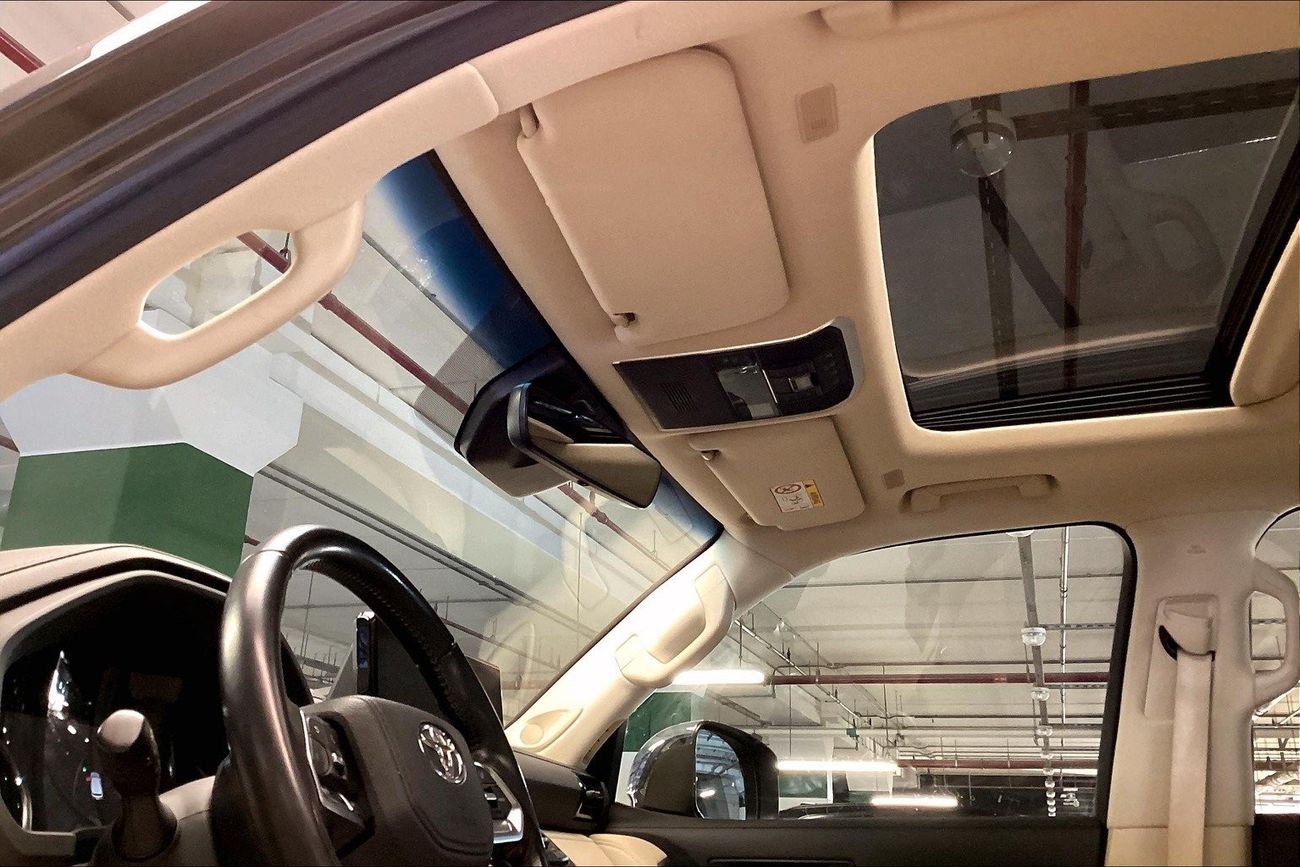 Infiniti Q50 Premium / Luxe | Guaranteed Warranty | 0 Down Payment