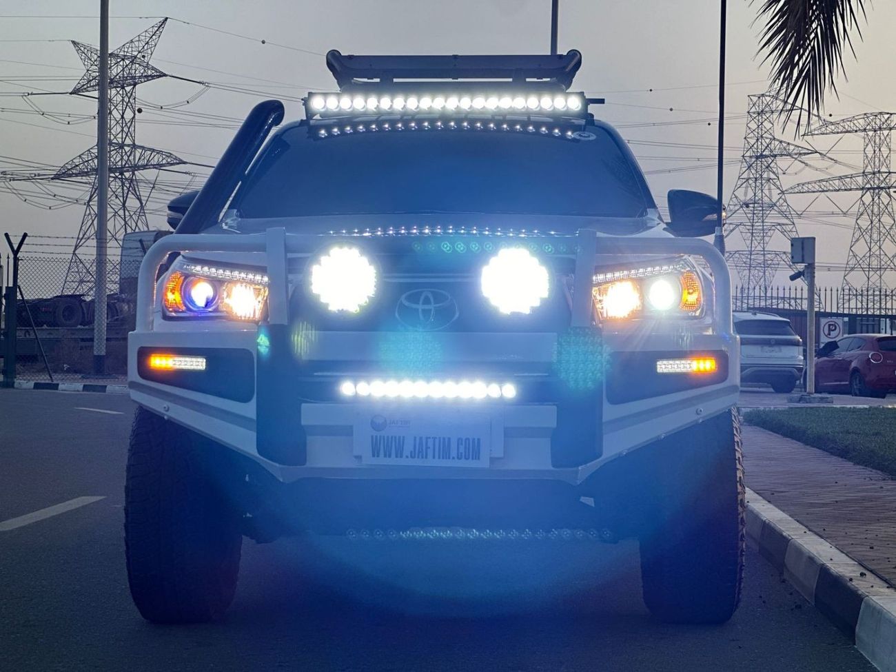 Toyota Hilux HEAVY MODIFICATION | PREMIUM ROOF RACK | SPORTS BAR WITH BASKET | SIDE BODY STICKER | 2.8L DIESEL | 