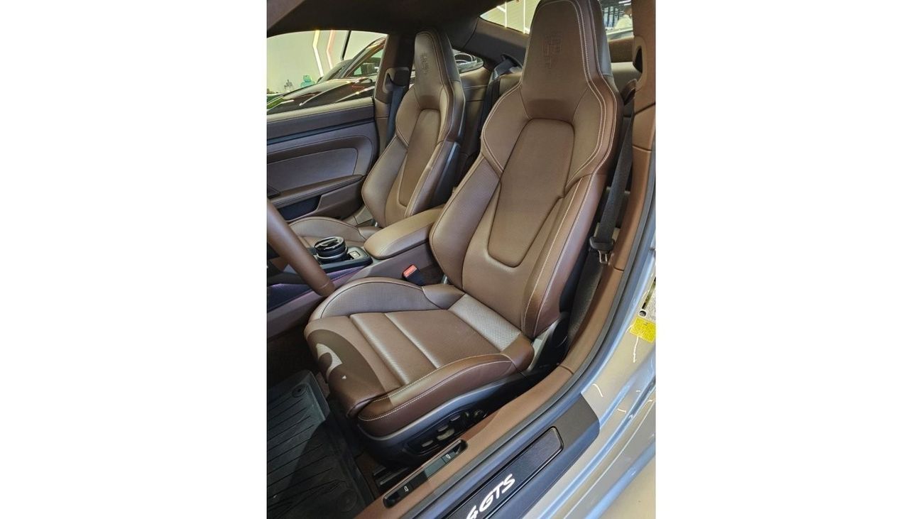 Porsche 911 911 CARRERA 4GTS /2024 / UNDER WARRANTY /FULLY LOADED