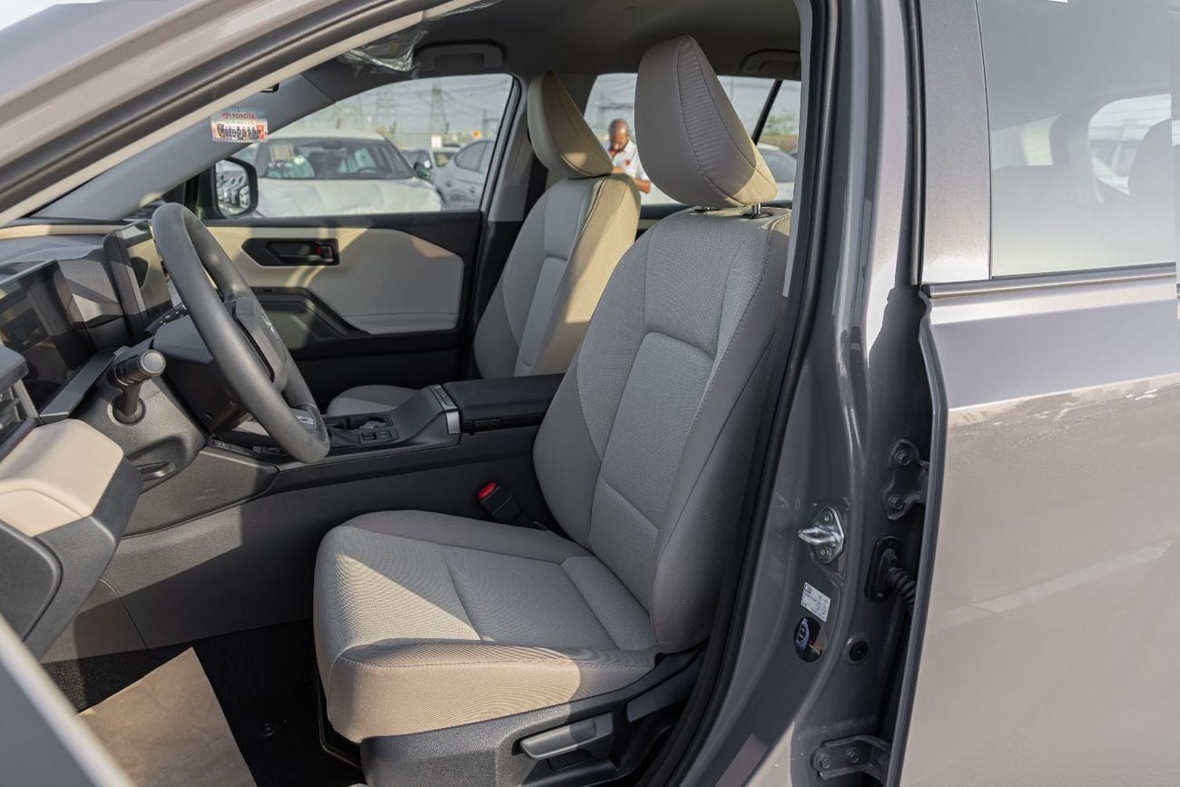 تويوتا راف ٤ Toyota RAV4 LE | GCC Specs | FWD | Hybrid | V4 | FWD | 2026