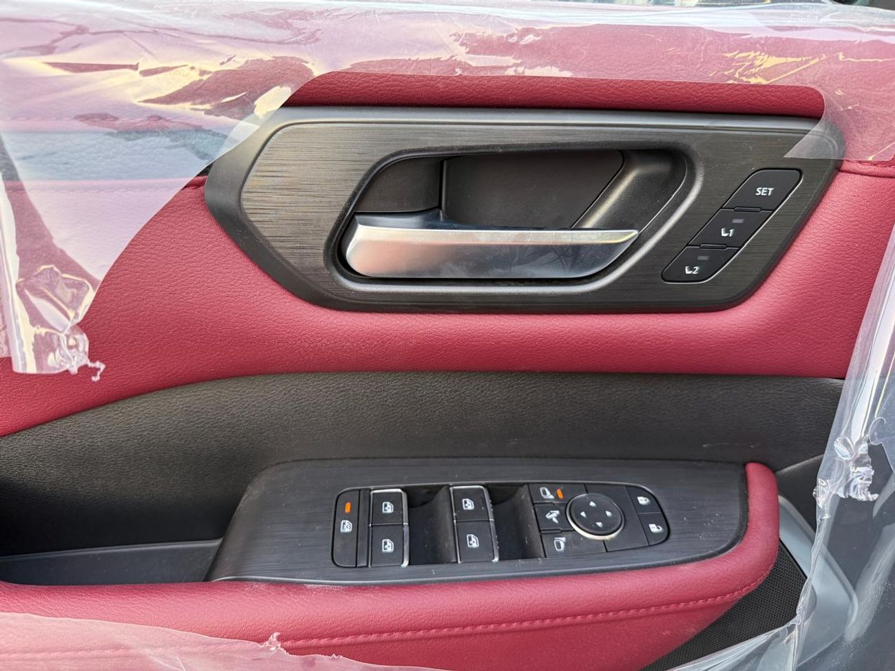 Nissan Patrol Nissan Patrol LE Platinum 3.5L Twin Turbo With Panoramic  Model 2025 Gray