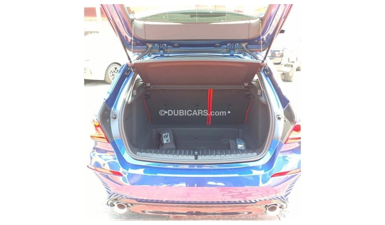 بي أم دبليو 120i i Under Warranty & Service 2023 GCC