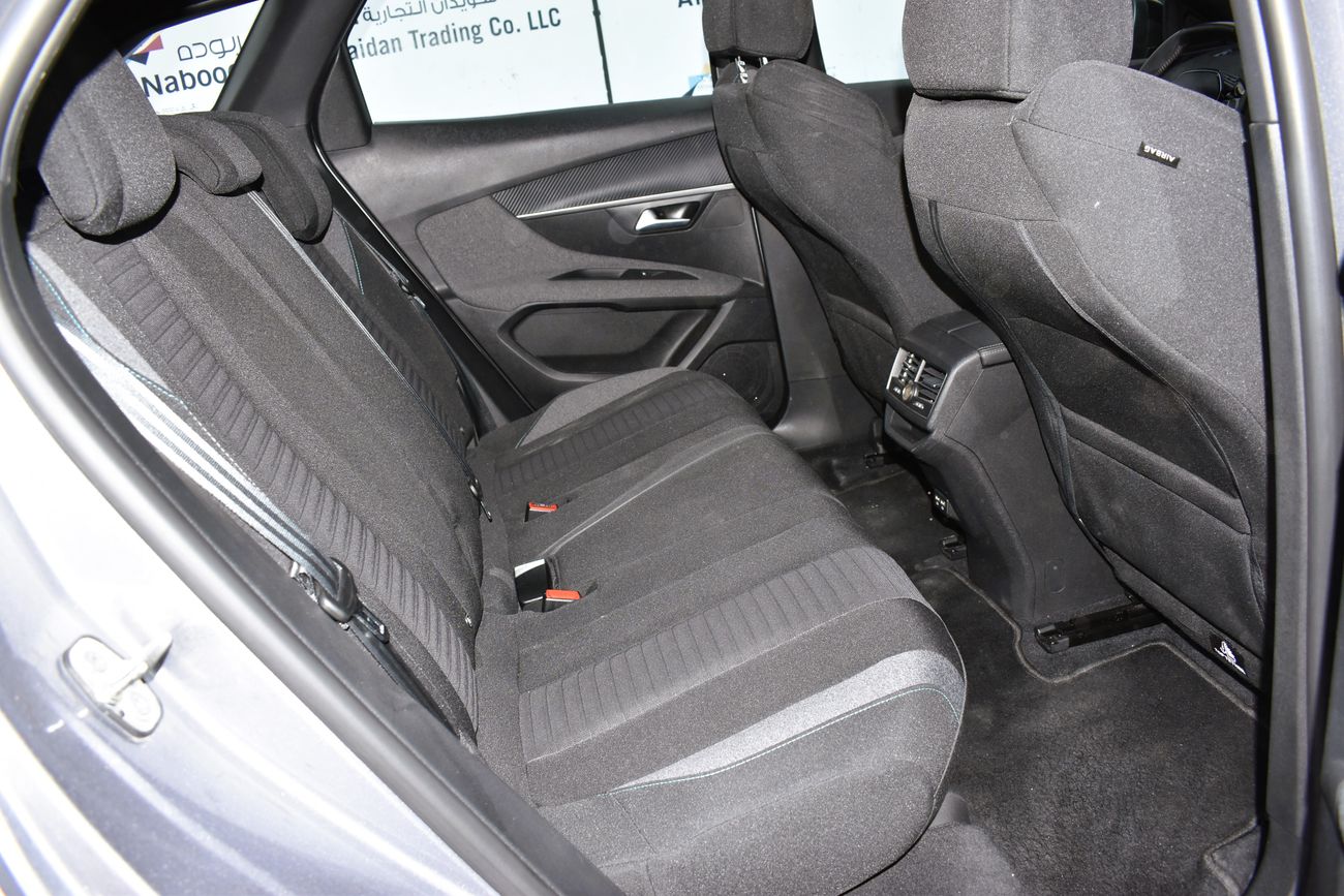 بيجو 3008 AED 1439 PM | 1.6L ACTIVE GCC AGENCY WARRANTY UP TO 2026 OR 100K KM