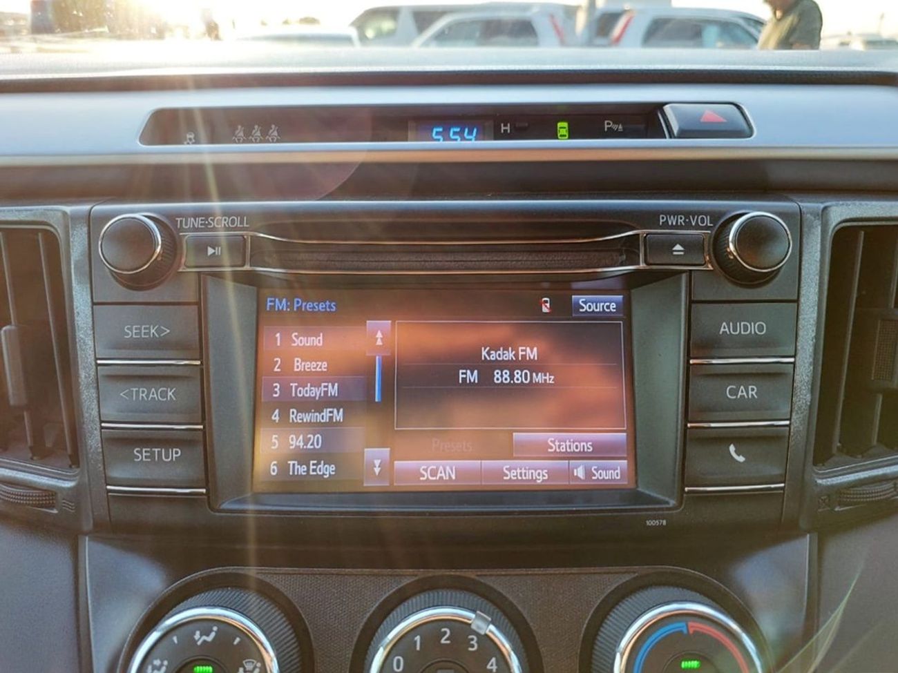 Toyota RAV4 TOYOTA RAV4 SUV RHD 2018 MODEL 2.0 L PETROL AUTOMATIC(PM75752)