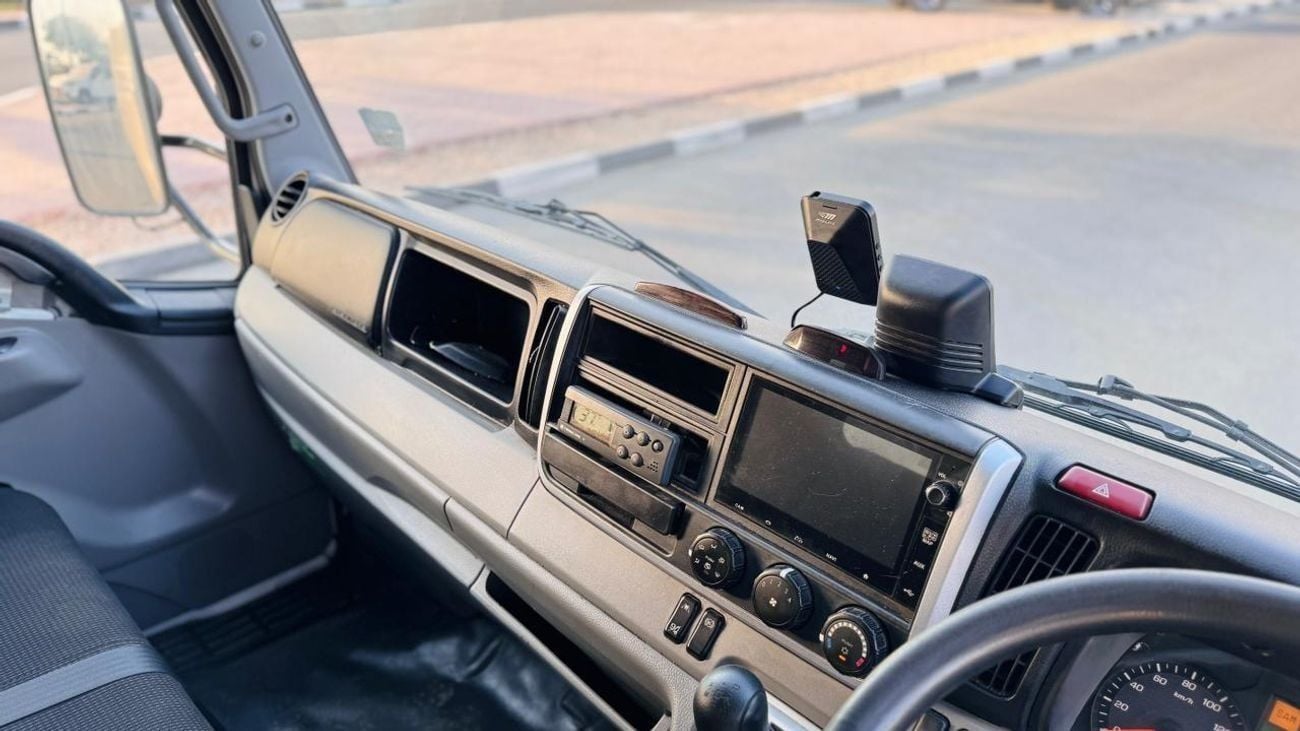 ميتسوبيشي فوسو كانتير -