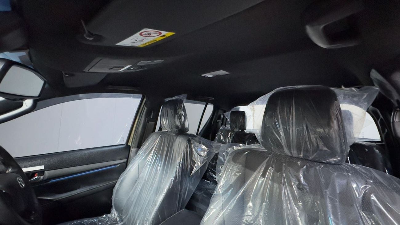 Toyota Hilux DIESEL HILUX ROGUE ,2.8L ,RIGHT HAND HAND DRIVE ,AUTO TRANSMISSION