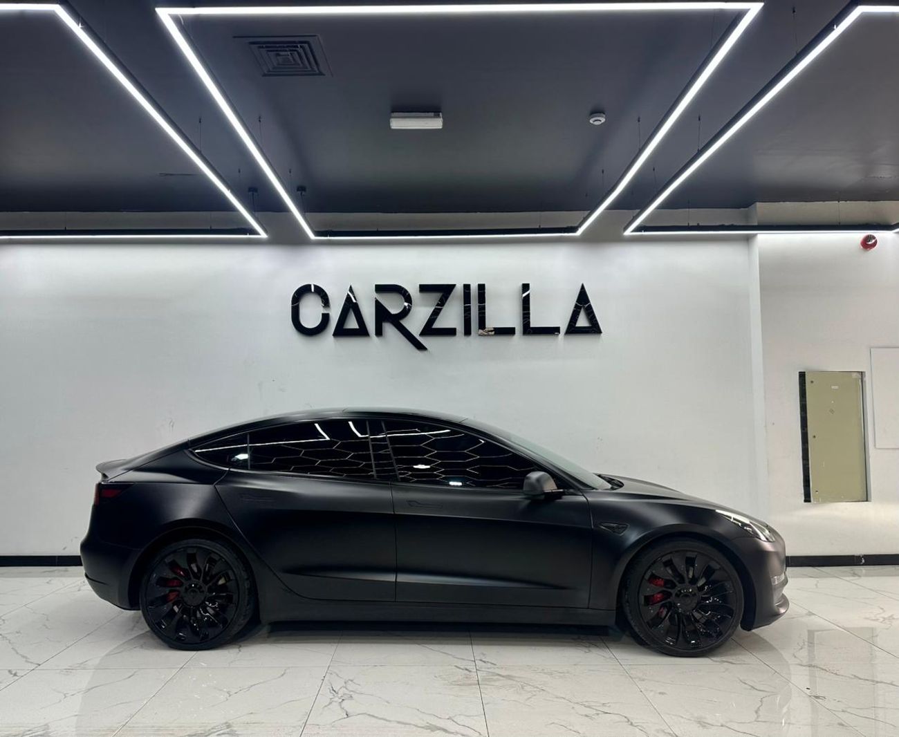 تسلا موديل 3 Performance (AWD)