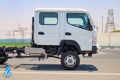 ميتسوبيشي فوسو كانتر 2026 GCC | DOUBLE-CAB MT | Super High Wheel Base Chassis – Euro V | Export Only