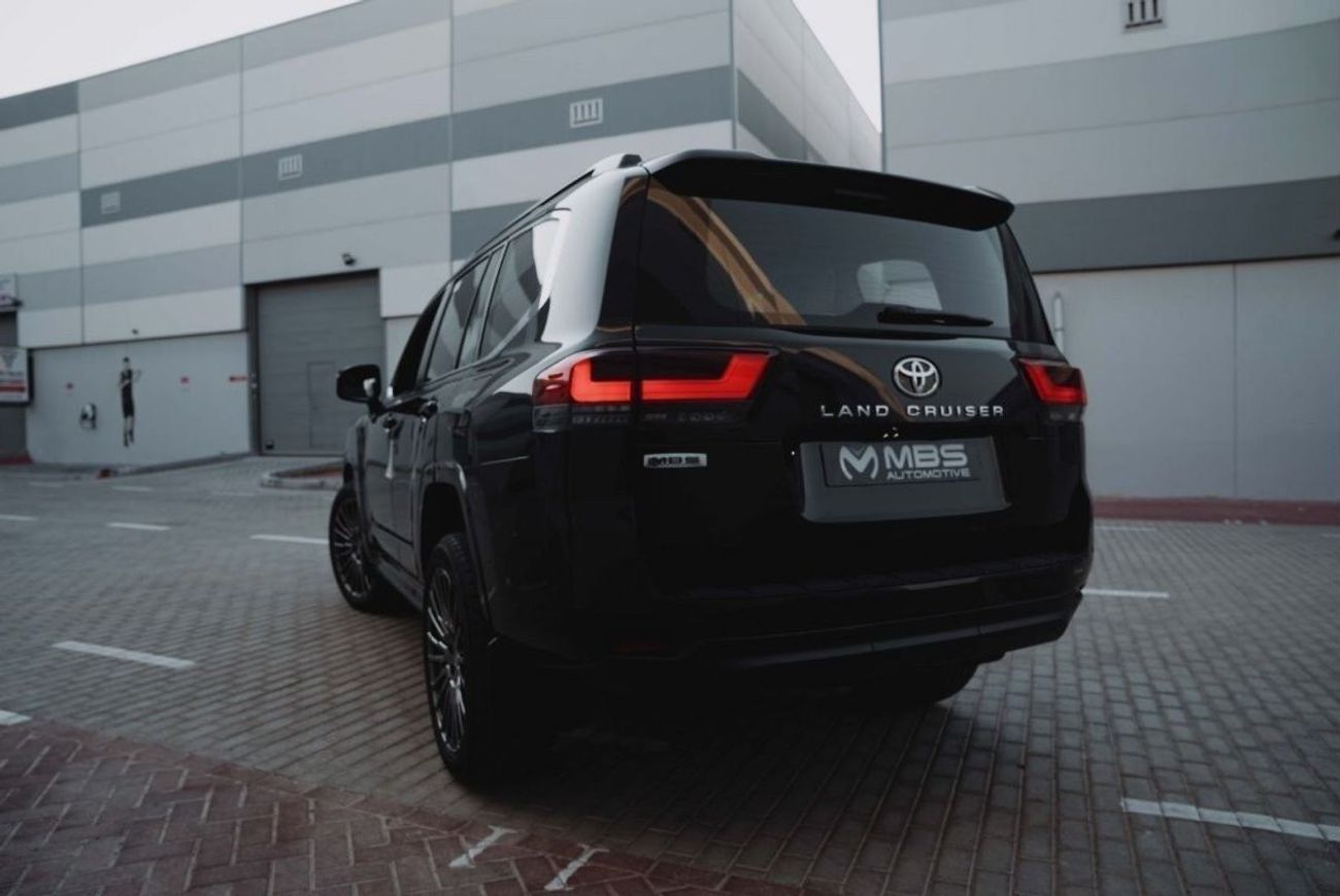 Toyota Land Cruiser MBS Autobiography | Custom Turquoise Seats