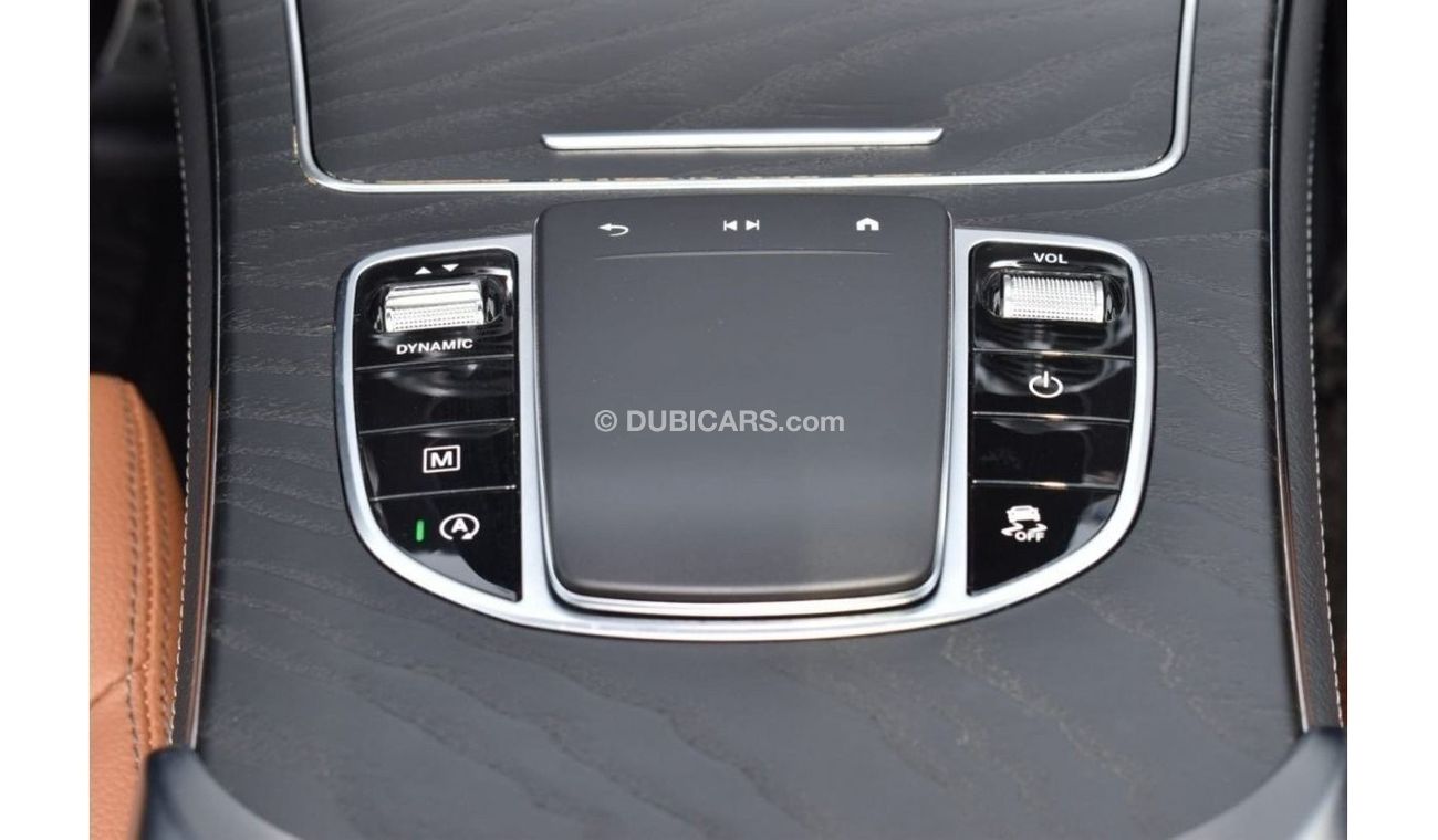 Mercedes-Benz GLC 300 4MATIC MERCEDES GLC300 AMG / 2020 / USA / Under warranty