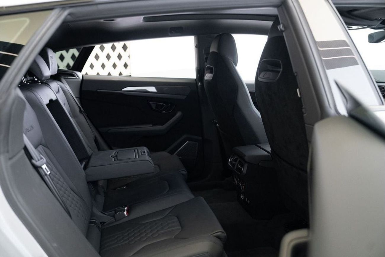 لامبورغيني اوروس 4.0T V8 Performante