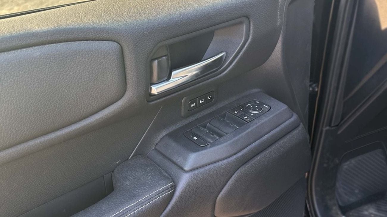 تويوتا برادو Africa