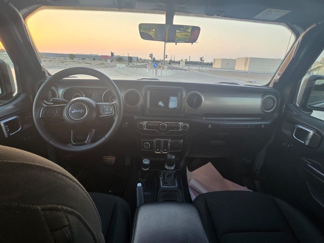 Jeep Wrangler Sport 3.6L A/T (5 Seater) MODEL 2021 GCC CAR PERFECT CONDITION INSIDE AND OUTSIDE FULL OPTION