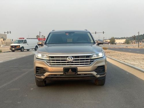 Volkswagen Touareg 3.0T R-Line (340 HP)