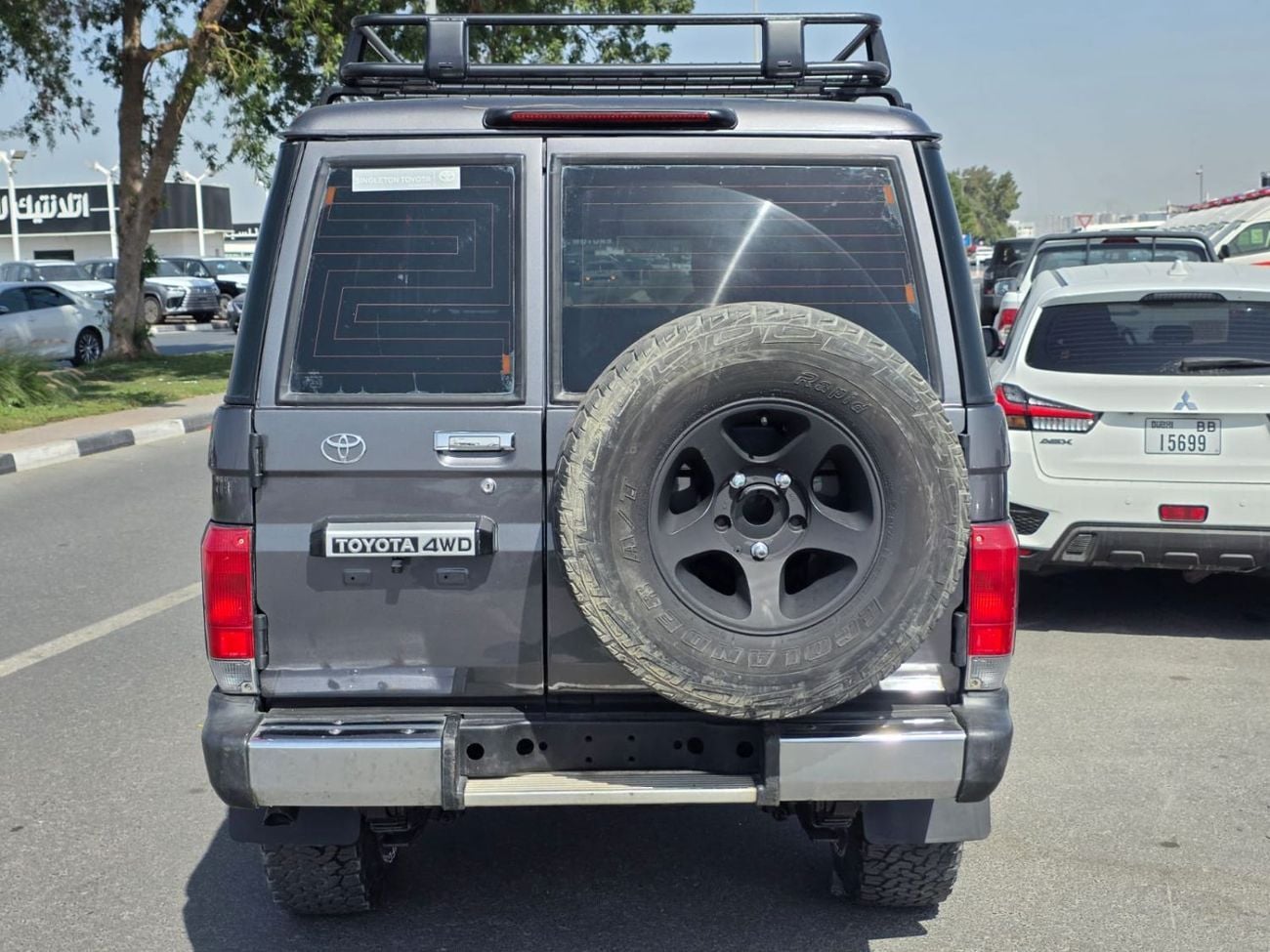 تويوتا لاند كروزر 70 HARD TOP