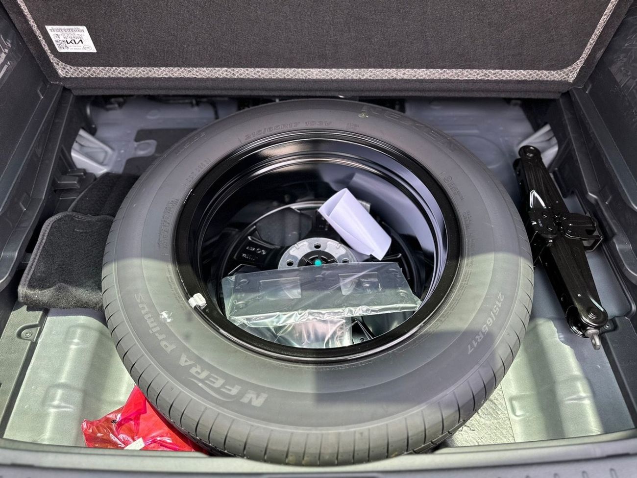 Kia Sportage KIA SPORTAGE 1.6T - GRAY COLOR (2025 MODEL)